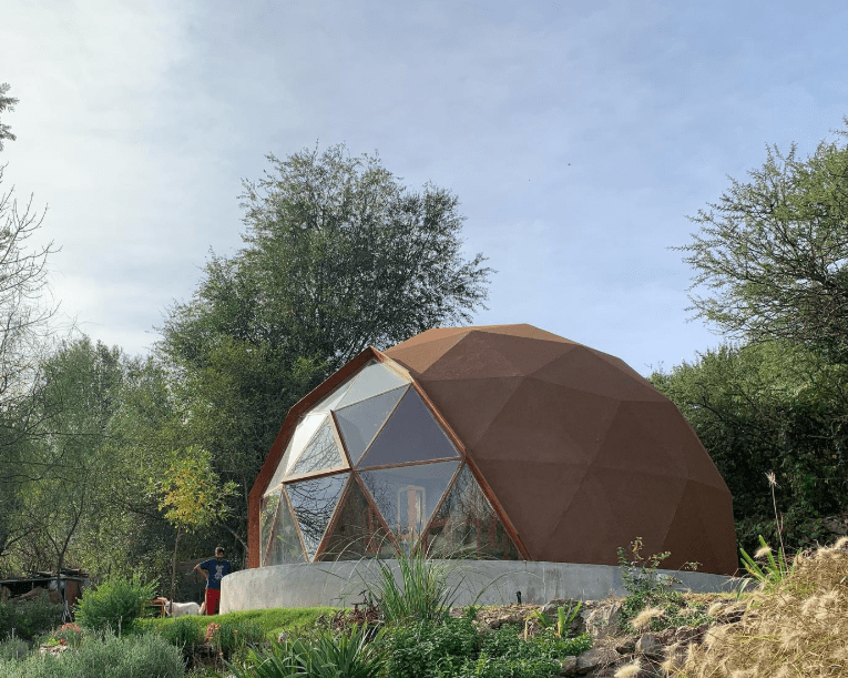 Construcción de Domos Geodésicos de Madera